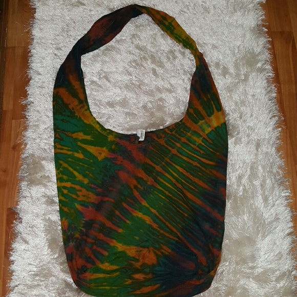 Tie dyed colored sling bag - Picture 5 of 5